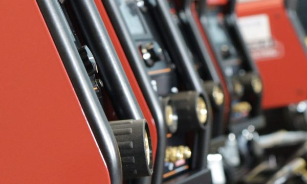 Saldatrice ad elettrodo a batteria